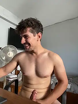 Snapshot of 23cmturkishD chatting on 10-26-25, 12:44 23cmturkishD online show from 10-26-25, 12:44