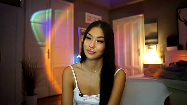 SyrenAsia online show from 10-02-25, 01:29