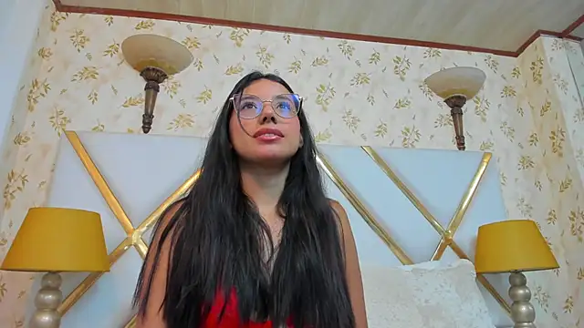 Snapshot of LiliithQueen chatting on 10-02-25, 07:54 LiliithQueen online show from 10-02-25, 07:54