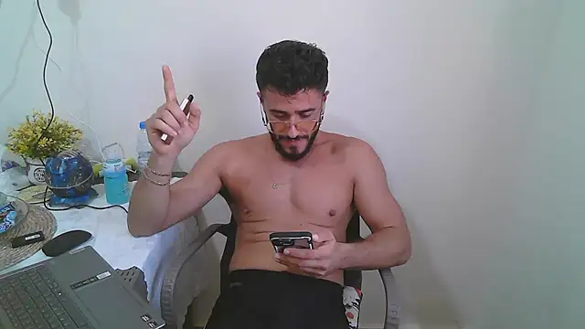 Snapshot of arabiannights66 chatting on 10-03-25, 11:40 arabiannights66 online show from 10-03-25, 11:40