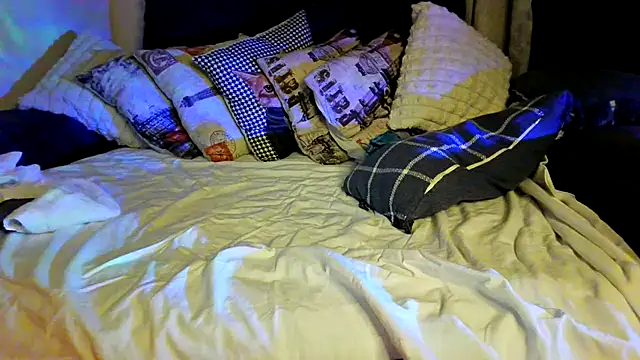 Snapshot of arabiannights66 chatting on 10-26-25, 11:38 arabiannights66 online show from 10-26-25, 11:38