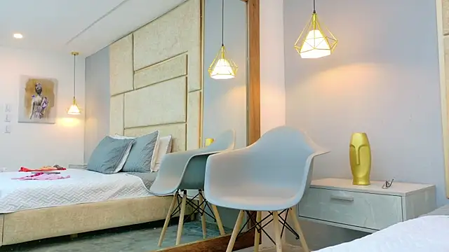 Snapshot of Ashley_HotGirl chatting on 10-11-25, 02:04 Ashley HotGirl online show from 10-11-25, 02:04