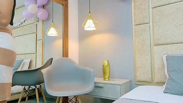 Snapshot of Ashley_HotGirl chatting on 10-20-25, 02:39 Ashley HotGirl online show from 10-20-25, 02:39