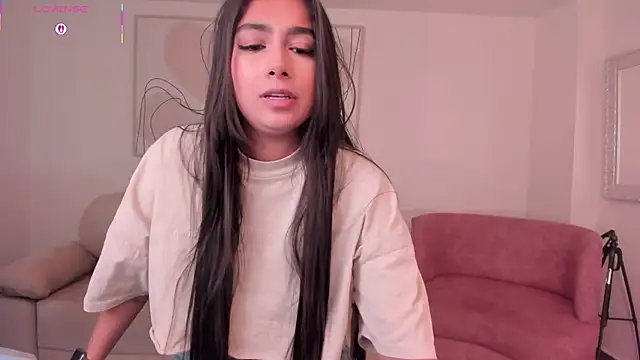 VeronicaBlue online show from 11-04-25, 09:19