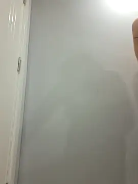 Snapshot of mehmet130904 chatting on 02-09-26, 06:01 mehmet130904 online show from 02-09-26, 06:01