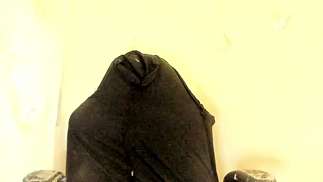 EVELYNN LUXX online show from 10-27-25, 09:35