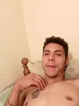 Snapshot of bili36 chatting on 10-24-25, 11:45 bili36 online show from 10-24-25, 11:45