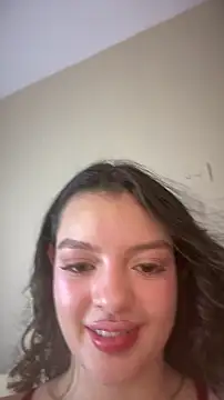 Snapshot of AriaHeavenss chatting on 11-08-25, 12:11 AriaHeavenss online show from 11-08-25, 12:11