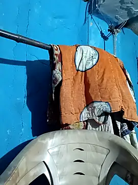 Snapshot of Harini_Gautam chatting on 09-23-25, 09:40 Harini Gautam online show from 09-23-25, 09:40