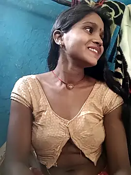 Snapshot of Harini_Gautam chatting on 10-25-25, 06:32 Harini Gautam online show from 10-25-25, 06:32