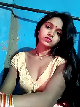 Snapshot of Harini_Gautam chatting on 12-20-25, 11:56 Harini Gautam online show from 12-20-25, 11:56