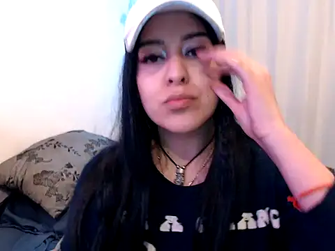 Snapshot of bluegoddessstoned chatting on 10-08-25, 02:09 bluegoddessstoned online show from 10-08-25, 02:09