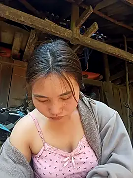 EllyBaby20 online show from 04-13-26, 03:12