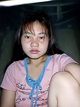 EllyBaby20 online show from 04-21-26, 11:07