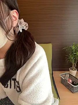 natsumi NTR TV online show from 12-17-25, 12:16