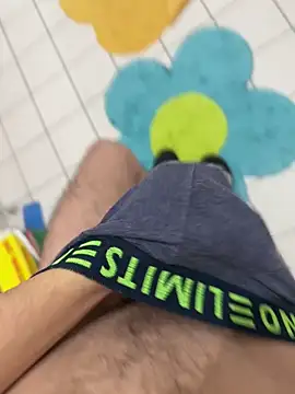 Snapshot of Dicksxd chatting on 09-14-25, 07:07 Dicksxd online show from 09-14-25, 07:07