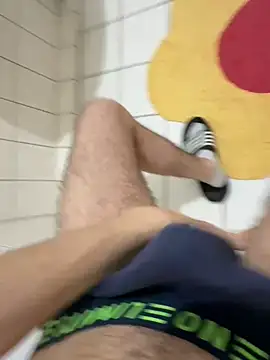 Snapshot of Dicksxd chatting on 09-27-25, 05:56 Dicksxd online show from 09-27-25, 05:56