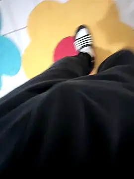 Snapshot of Dicksxd chatting on 10-17-25, 04:15 Dicksxd online show from 10-17-25, 04:15