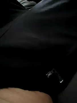 Snapshot of Dicksxd chatting on 11-08-25, 11:21 Dicksxd online show from 11-08-25, 11:21