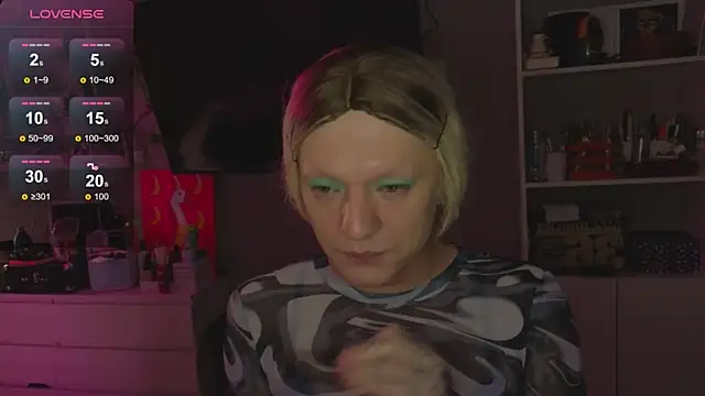 Kkkylie online show from 02-07-26, 03:21