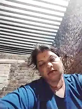 Snapshot of Bhavna_hot chatting on 09-14-25, 11:04 Bhavna hot online show from 09-14-25, 11:04