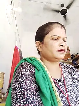 Snapshot of Bhavna_hot chatting on 09-19-25, 07:32 Bhavna hot online show from 09-19-25, 07:32