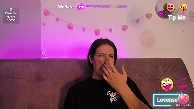 katalella brown1 online show from 10-17-25, 11:46