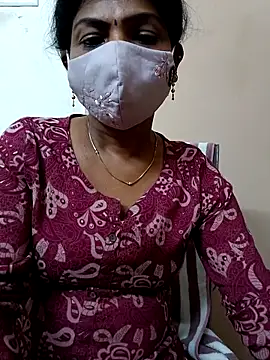 Snapshot of Rithya27 chatting on 10-05-25, 04:27 Rithya27 online show from 10-05-25, 04:27