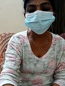 Snapshot of Rithya27 chatting on 10-25-25, 05:30 Rithya27 online show from 10-25-25, 05:30