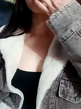 Snapshot of BeMeo003 chatting on 12-16-25, 07:02 BeMeo003 online show from 12-16-25, 07:02