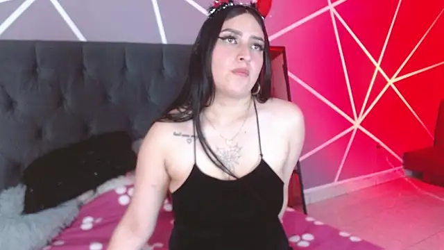 Chloe1126  online show from 10-13-25, 02:50