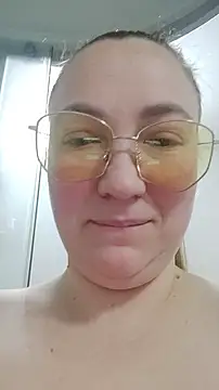 Snapshot of Kiss_Eva chatting on 12-06-24, 10:08 Kiss Eva online show from 12-06-24, 10:08