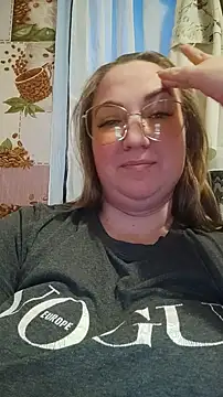 Snapshot of Kiss_Eva chatting on 01-04-25, 02:46 Kiss Eva online show from 01-04-25, 02:46