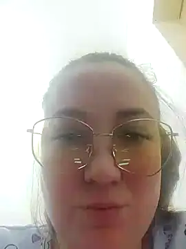 Snapshot of Kiss_Eva chatting on 01-10-25, 08:48 Kiss Eva online show from 01-10-25, 08:48