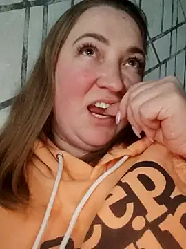 Snapshot of Kiss_Eva chatting on 02-21-25, 03:32 Kiss Eva online show from 02-21-25, 03:32