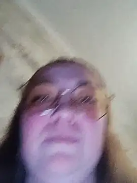 Snapshot of Kiss_Eva chatting on 02-21-25, 07:10 Kiss Eva online show from 02-21-25, 07:10