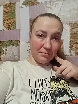 Snapshot of Kiss_Eva chatting on 02-11-26, 05:51 Kiss Eva online show from 02-11-26, 05:51