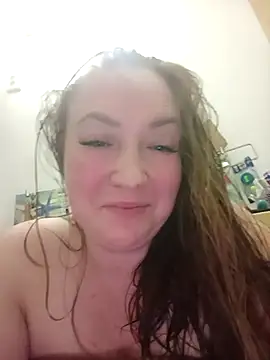 Snapshot of Kiss_Eva chatting on 03-18-26, 09:07 Kiss Eva online show from 03-18-26, 09:07