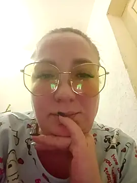 Snapshot of Kiss_Eva chatting on 03-30-26, 05:03 Kiss Eva online show from 03-30-26, 05:03