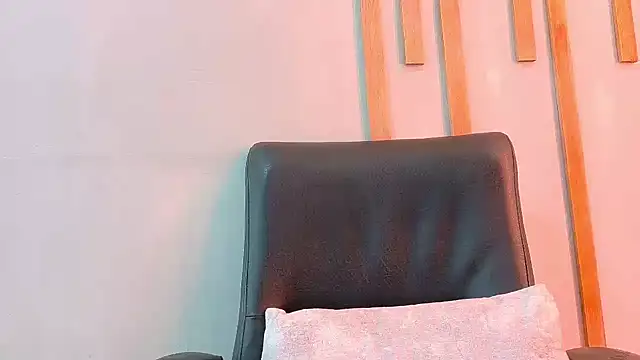 Angel saez online show from 10-15-25, 10:26