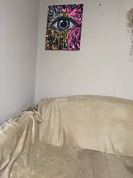 April Purr online show from 04-01-26, 08:59