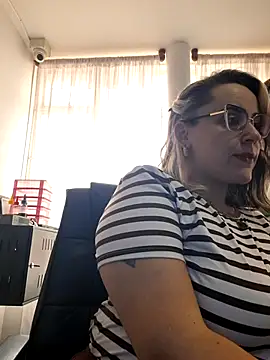 CurvyLust x online show from 11-04-25, 05:01