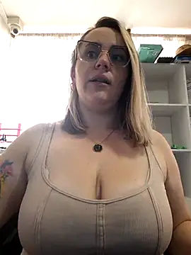 CurvyLust x online show from 11-28-25, 03:36