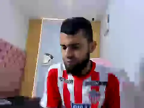 Snapshot of adri_sexboy229 chatting on 10-08-25, 01:58 adri sexboy229 online show from 10-08-25, 01:58