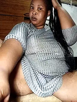 Snapshot of OCEANSQUITERXXX chatting on 06-13-26, 05:16 OCEANSQUITERXXX online show from 06-13-26, 05:16