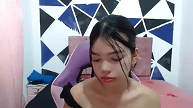 shy luna18 online show from 11-14-25, 01:43