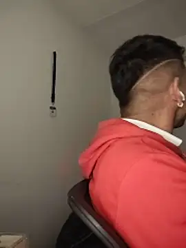 Juann-cock online show from 04-28-26, 02:27