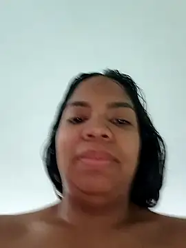 Snapshot of CloeeHills_ chatting on 09-20-25, 08:32 CloeeHills  online show from 09-20-25, 08:32