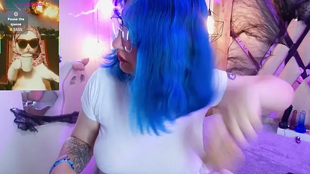 Lilith curvy online show from 11-04-25, 07:13