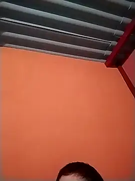 Snapshot of KingMaxiZ chatting on 09-29-25, 04:17 KingMaxiZ online show from 09-29-25, 04:17